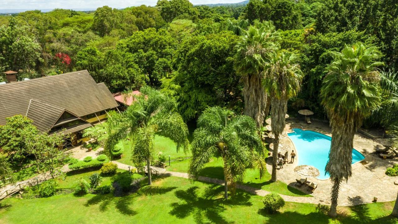 Arumeru River Lodge Arusha Ngoại thất bức ảnh